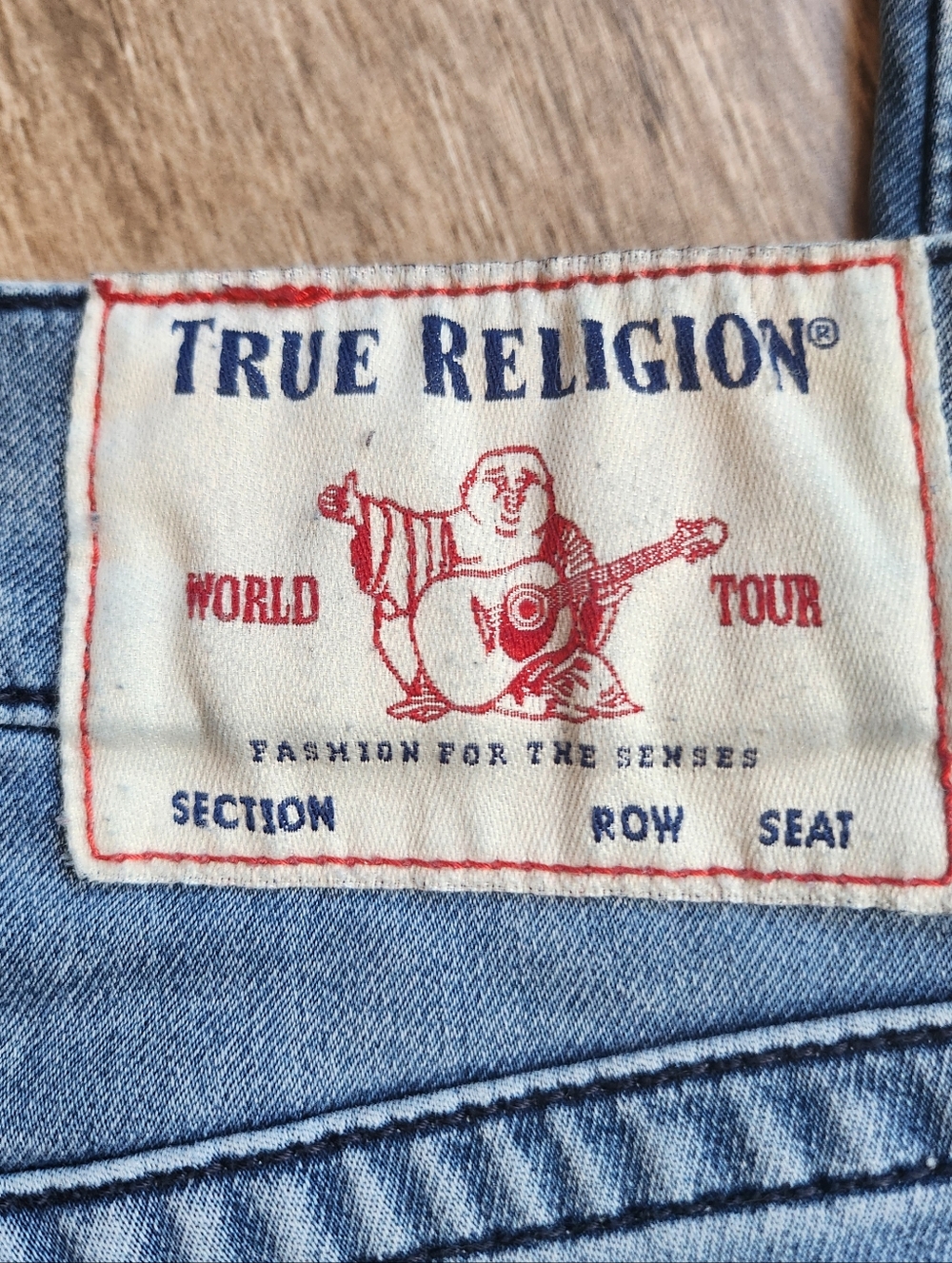 True Religion World Tour Men's Rocco Light Wash Relaxed Skinny Denim Jeans - - Picture 2 of 9
